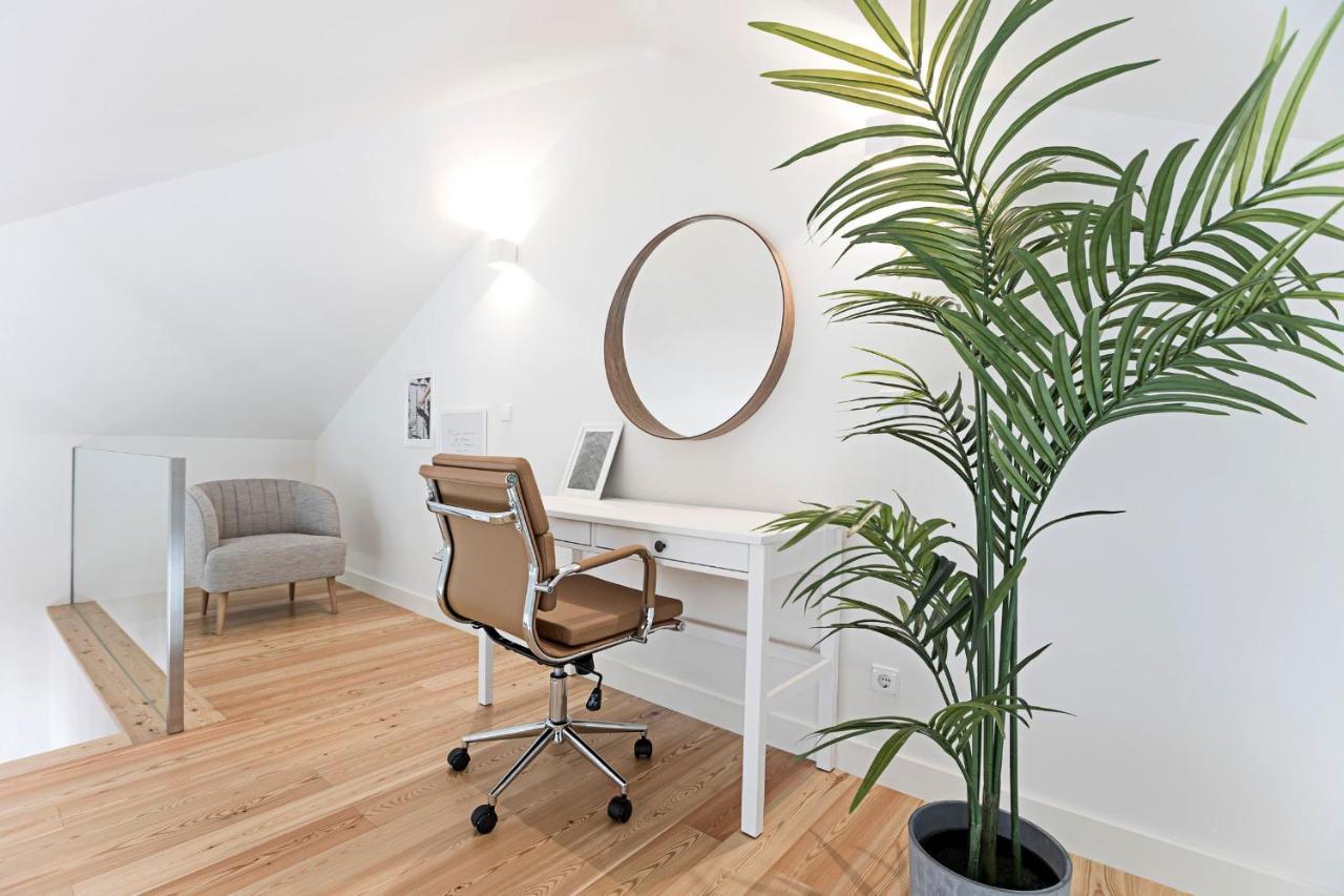 Stunning Duplex Near River By Lovelystay OOporto Esterno foto