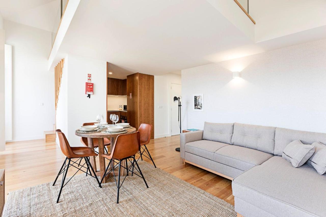 Stunning Duplex Near River By Lovelystay OOporto Esterno foto